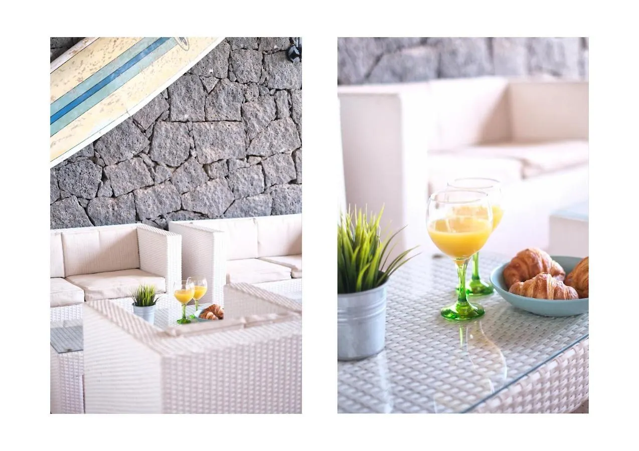 Villa Aurelia-Pool, Jacuzzi And Solarium Playa Blanca  0*, Playa Blanca (Lanzarote)