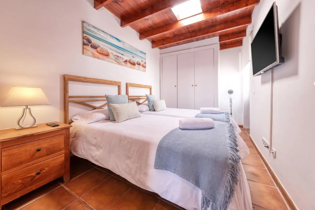 Villa Aurelia-Pool, Jacuzzi And Solarium Playa Blanca   Playa Blanca (Lanzarote)
